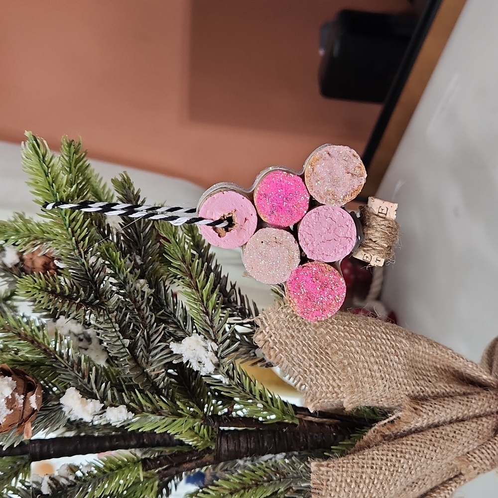 🎃Hand Crafted Pink & Pink Glitter Cork Tree Ornaments 8pk